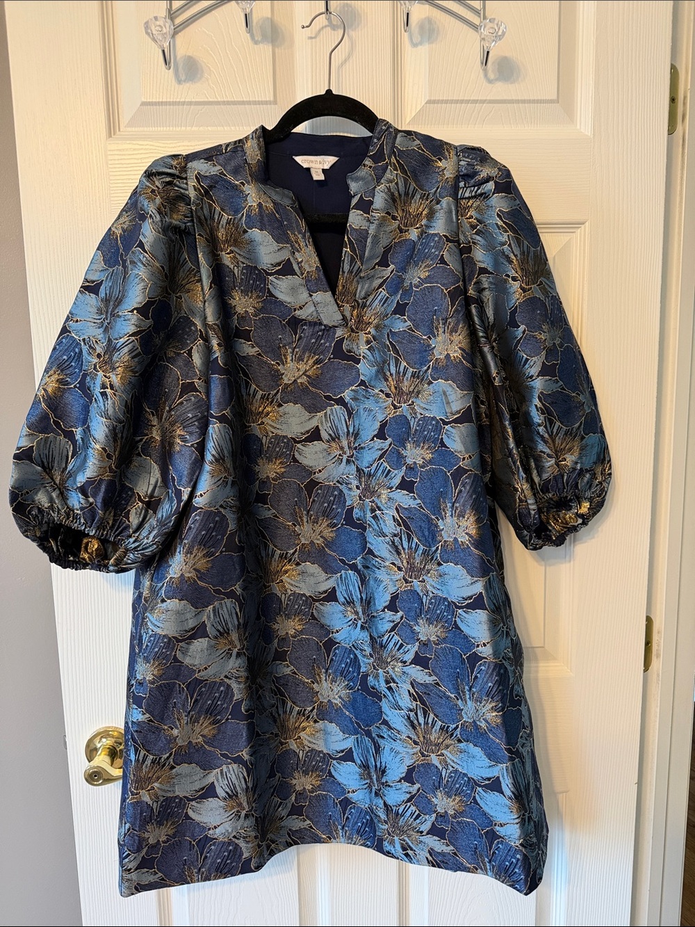 crown & ivy Blue Floral Jacquard Puff-Sleeve Mini Dress with Gold Accents